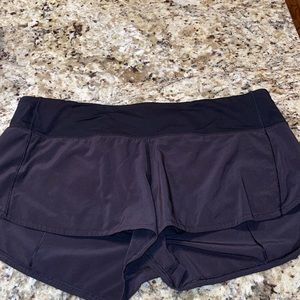 Lululemon Speed Up Shorts 2.5”